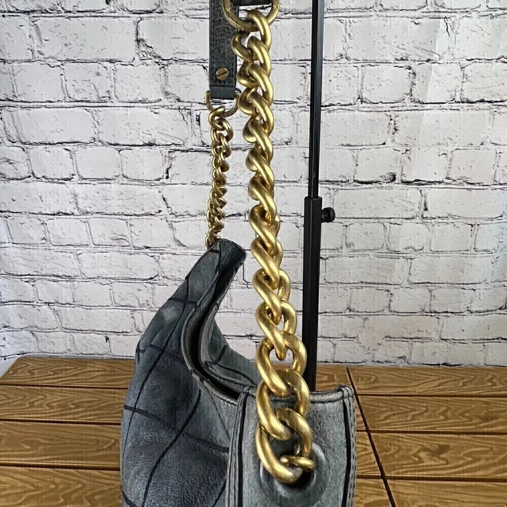 Tory Burch slip zip